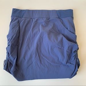 Columbia Omni-Shield Skort Skirt Ruched Sides Outdoor Athleisure Size Small